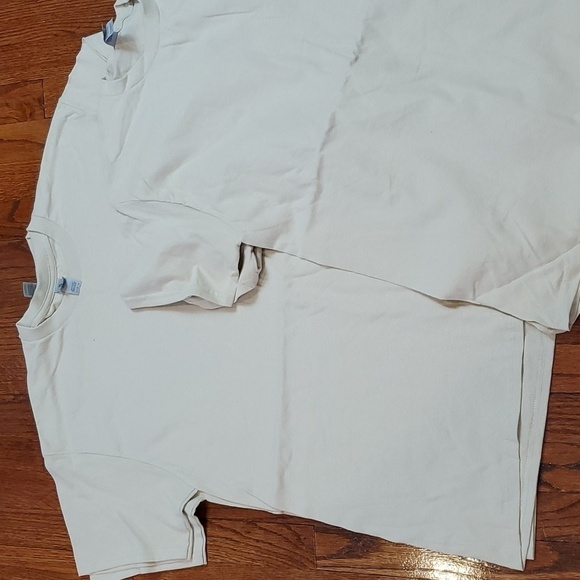 Gildan bundle - Picture 2 of 2